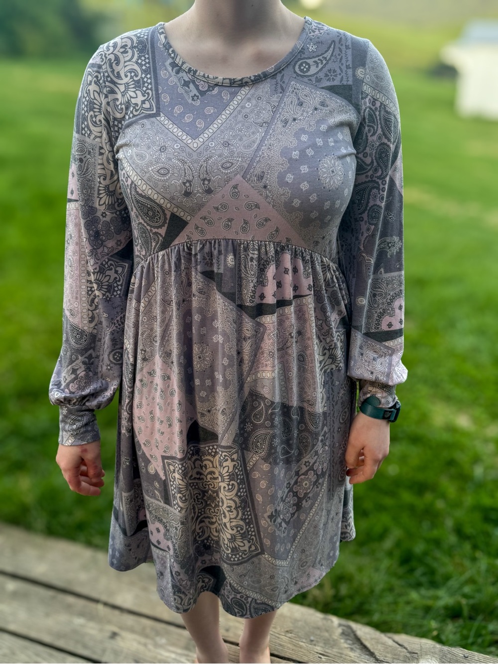 BomBom Patchwork Quilt Print Boho Western Dress Size Woman’s Medium